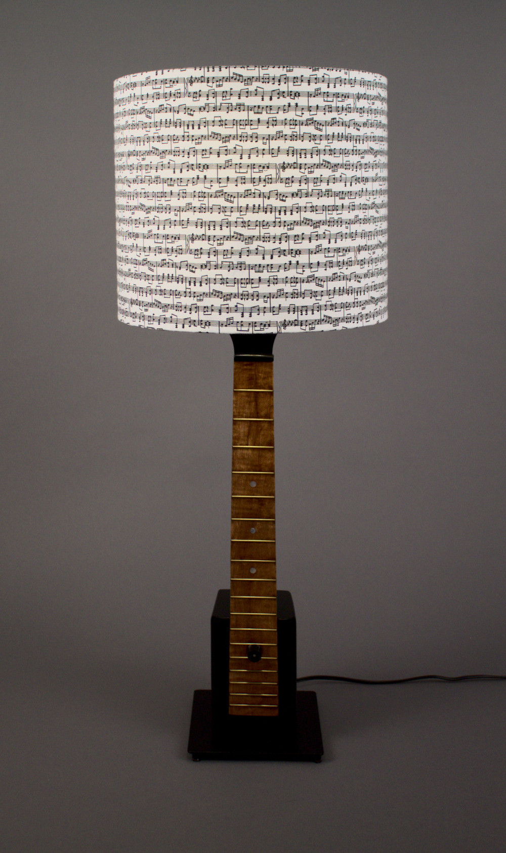An Art Lamp from an old guitar neck – Bill Paine Art and Music